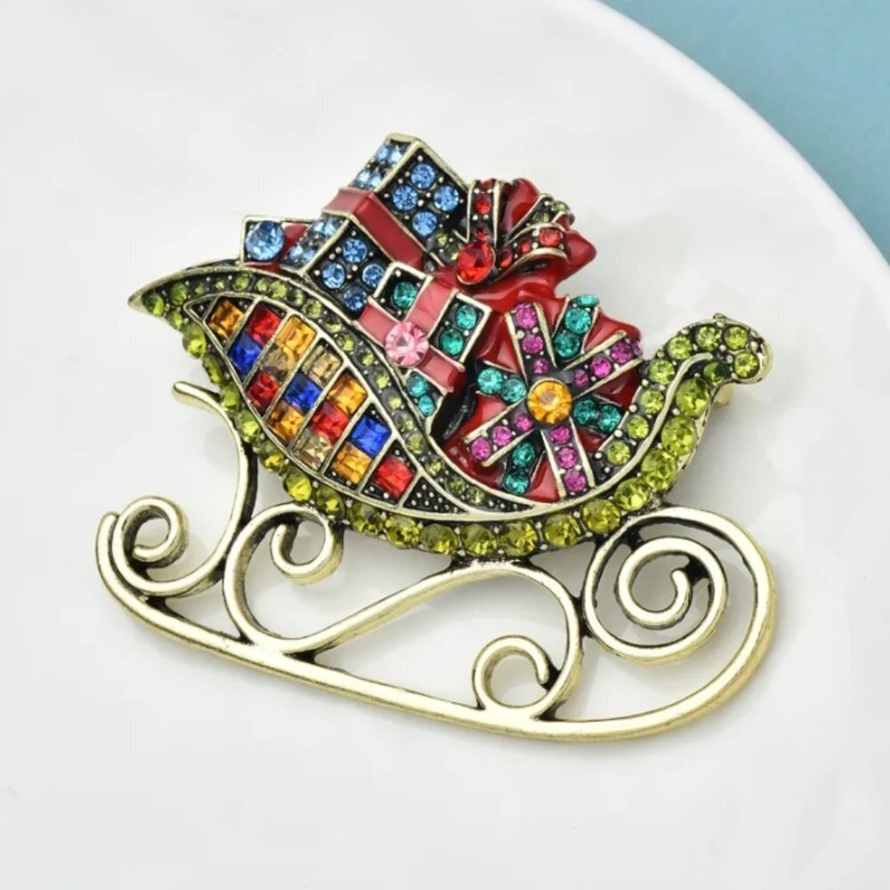Christmas sleigh gifts jewelry brooch pin large multicolored gold tone elegant